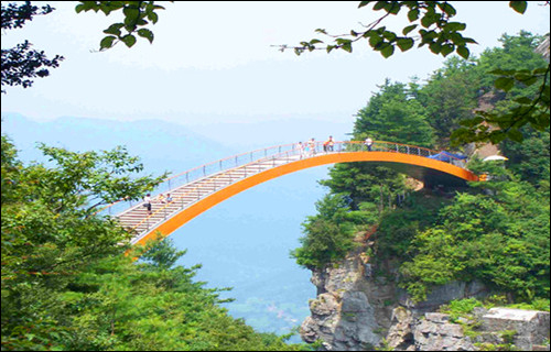 神农架国际生态旅游区跻身首批十大中国生态旅游示范景区-武汉全民义务植树网 神农架国际生态旅游区跻身首批十大中国生态旅游示范景区-武汉全民义务植树网
